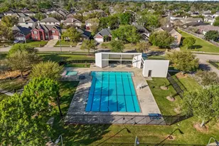 16235 Constitution Ln, Friendswood, TX 77546 - Photo 41