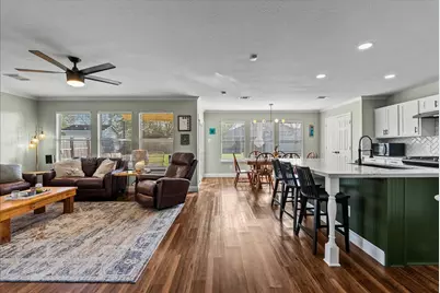 16235 Constitution Lane, Friendswood, TX 77546 - Photo 9