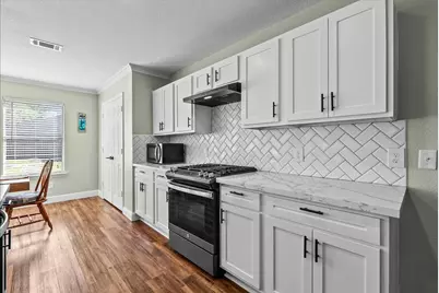 16235 Constitution Lane, Friendswood, TX 77546 - Photo 19