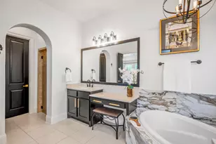 39 Beacons Light Pl, Tomball, TX 77375 - Photo 27