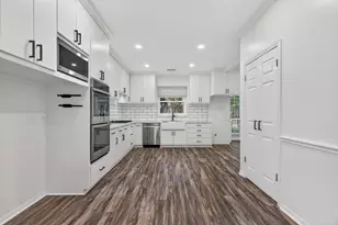 5010 Plantation Colony Ct, Sugar Land, TX 77478 - Photo 11