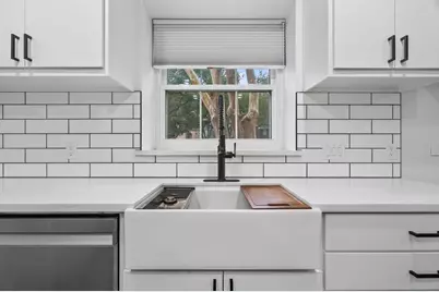 5010 Plantation Colony Court, Sugar Land, TX 77478 - Photo 13