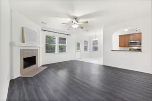 2010 Rycroft Dr, Spring, TX 77386 - Photo 9