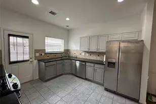 2204 Gemini St, Houston, TX 77058 - Photo 9