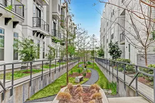 5905 E Post Oak Ln, Houston, TX 77055 - Photo 31