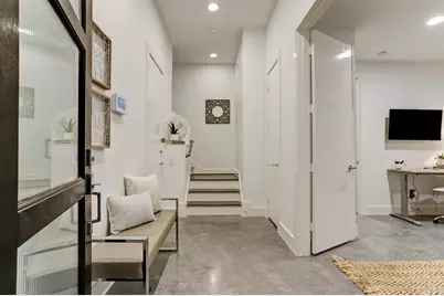 5905 E Post Oak Lane, Houston, TX 77055 - Photo 5