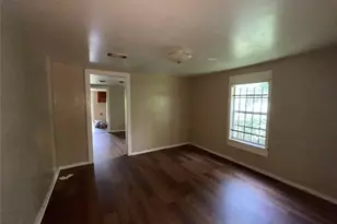 4827 Shreveport, Houston, TX 77028 - Photo 5