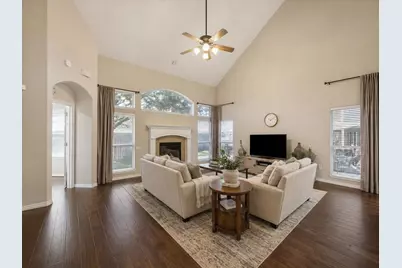2202 Summer Wind Drive, Sugar Land, TX 77479 - Photo 11