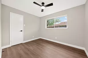 338 Coach Lamp Ln, Houston, TX 77060 - Photo 31