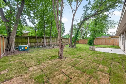 338 Coach Lamp Lane, Houston, TX 77060 - Photo 47