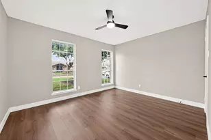 338 Coach Lamp Ln, Houston, TX 77060 - Photo 29