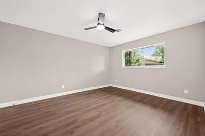 338 Coach Lamp Lane, Houston, TX 77060 - Photo 37