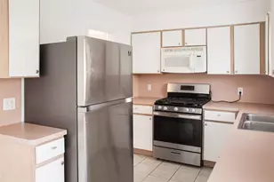 8910 Sage Pl, Houston, TX 77071 - Photo 11