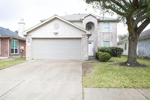 8910 Sage Pl, Houston, TX 77071 - Photo 1