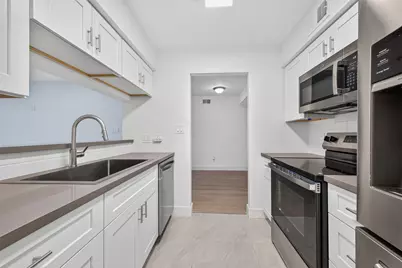 4633 Wild Indigo Street #530, Houston, TX 77027 - Photo 13