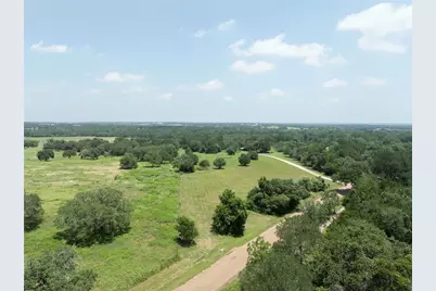 5109 Hranicky Road, Schulenburg, TX 78956 - Photo 15