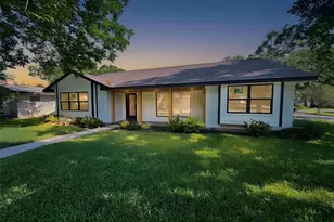 5102 Kinglet St, Houston, TX 77035 - Photo 1