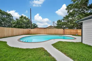5102 Kinglet St, Houston, TX 77035 - Photo 39