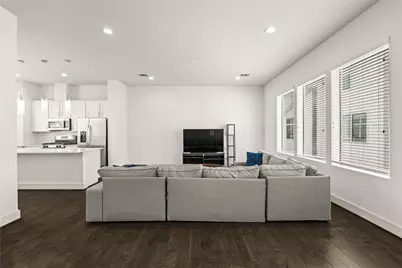 9609 Marlive Lane #B, Houston, TX 77025 - Photo 7