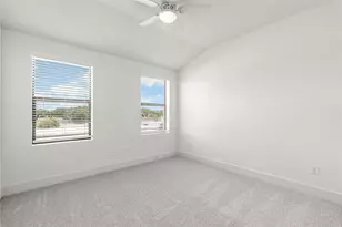 9609 Marlive Ln, Houston, TX 77025 - Photo 25