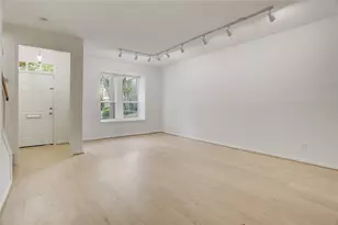 7433 Brompton St, Houston, TX 77025 - Photo 3