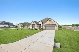 11610 E Wood Dr, Old River Winfree, TX 77523 - Photo 3