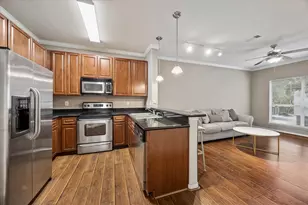 9200 Westheimer Rd, Houston, TX 77063 - Photo 9