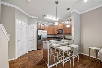 9200 Westheimer Road #1902, Houston, TX 77063 - Photo 7