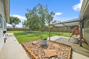 5705 Melody Ln, Dickinson, TX 77539 - Photo 17