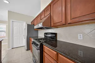 6007 Indian Creek, Missouri City, TX 77459 - Photo 13