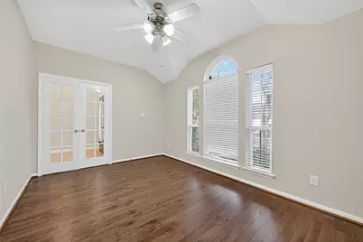 6007 Indian Creek, Missouri City, TX 77459 - Photo 7