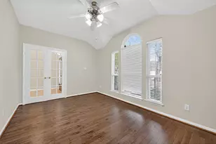 6007 Indian Creek, Missouri City, TX 77459 - Photo 7