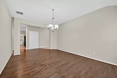 6007 Indian Creek, Missouri City, TX 77459 - Photo 11