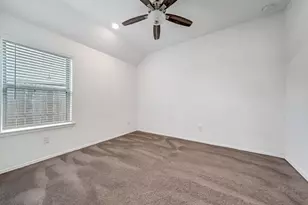 2847 Mistygate Ct, Conroe, TX 77301 - Photo 9