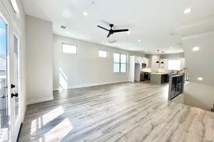 3716 Creekmont Gardens Ln, Houston, TX 77091 - Photo 15