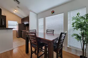2829 Timmons Ln, Houston, TX 77027 - Photo 9