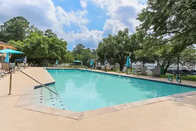 15589 Corinthian Way, Willis, TX 77318 - Photo 31