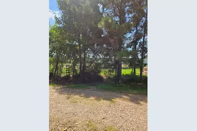 207 County Road 2210, Cleveland, TX 77327 - Photo 5