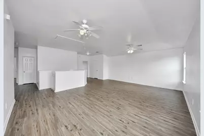 9638 Brenthaven Springs Lane, Tomball, TX 77375 - Photo 11
