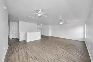9638 Brenthaven Springs Ln, Tomball, TX 77375 - Photo 11