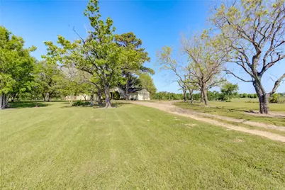 17260 Highway 6, Navasota, TX 77868 - Photo 3