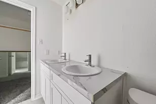 18914 Remington Mill Dr, Houston, TX 77073 - Photo 9
