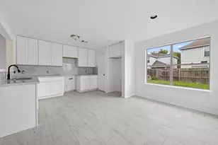 18914 Remington Mill Dr, Houston, TX 77073 - Photo 3