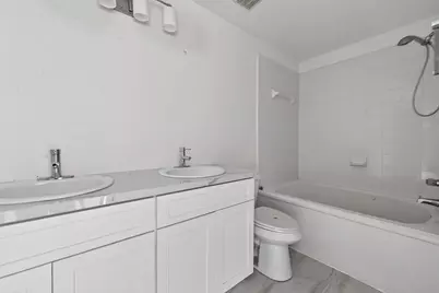 18914 Remington Mill Drive, Houston, TX 77073 - Photo 7