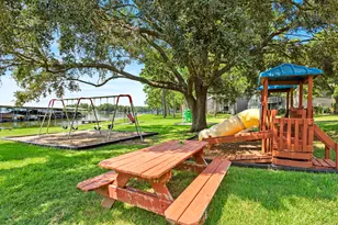 15641 Corinthian Way, Willis, TX 77318 - Photo 41