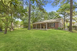 15641 Corinthian Way, Willis, TX 77318 - Photo 31