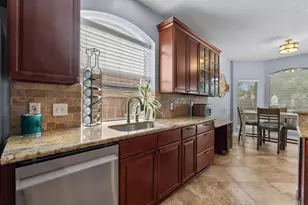 2128 Winding Springs Dr, League City, TX 77573 - Photo 23