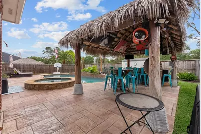 2128 Winding Springs Drive, League City, TX 77573 - Photo 37