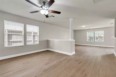 12715 Windy Summer Lane, Houston, TX 77044 - Photo 5