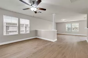 12715 Windy Summer Ln, Houston, TX 77044 - Photo 5